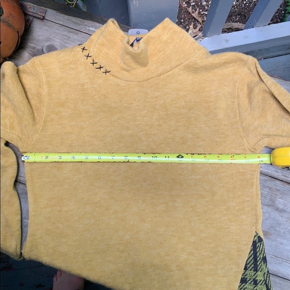 YAK & YETI Tunic Sweater - Picture 7 of 7